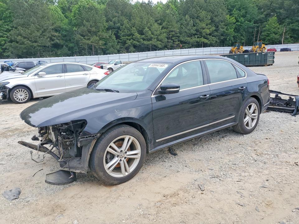 53044166 :رقم المزاد ، 1VWBN7A3XEC104803 vin ، 2014 Volkswagen Passat مزاد بيع