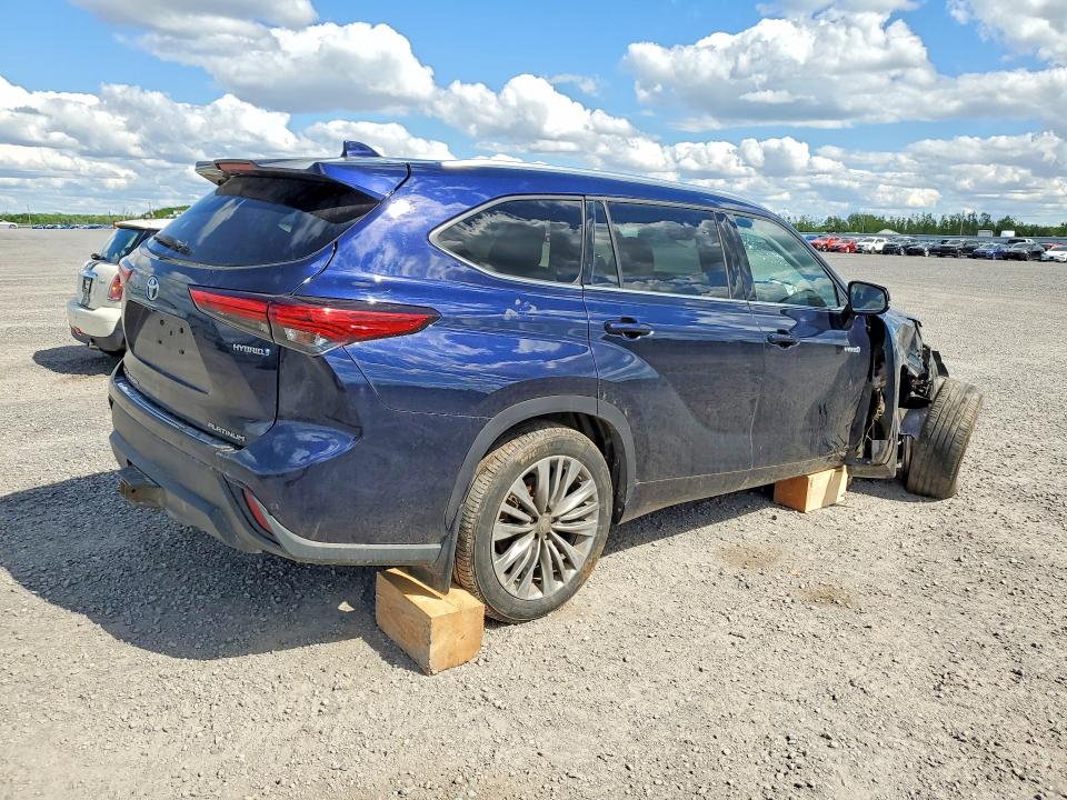 54691656 :رقم المزاد ، 5TDEBRCH3LS001344 vin ، 2020 Toyota Highlander مزاد بيع