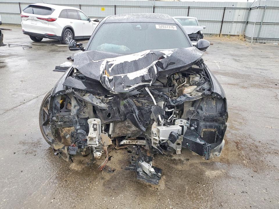 52037376 :رقم المزاد ، ZARFAMBN6M7646069 vin ، 2021 Alfa Romeo Giulia مزاد بيع