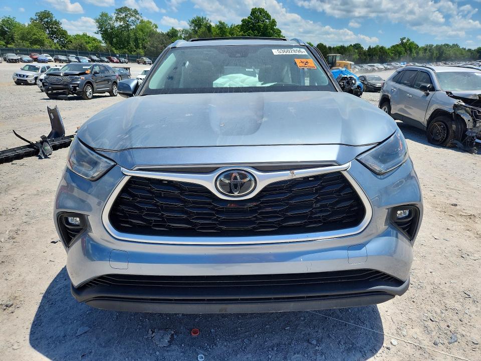 53602896 :رقم المزاد ، 5TDGZRAH9MS081032 vin ، 2021 Toyota Highlander مزاد بيع