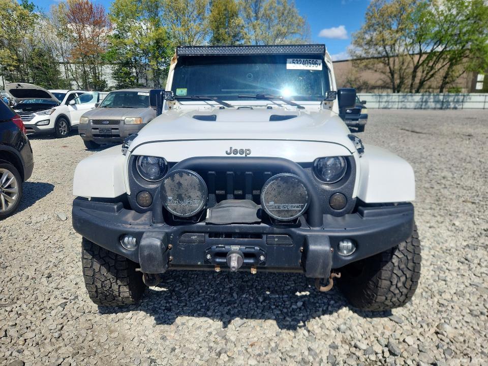 53240596 :رقم المزاد ، 1C4BJWEG3FL627670 vin ، 2015 Jeep Wrangler Unlimited مزاد بيع