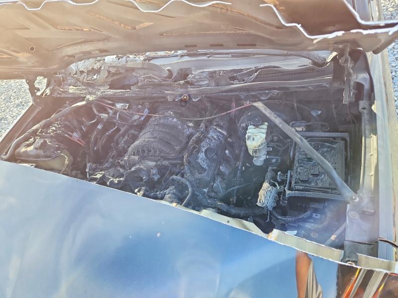 55227306 :رقم المزاد ، 1GNSKJKC4HR389403 vin ، 2017 Chevrolet Suburban مزاد بيع