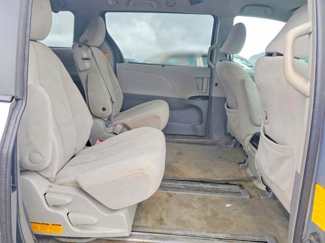Продажа на аукционе авто 2013 Toyota Sienna, vin: 5TDKK3DC4DS397272, номер лота: 54718196