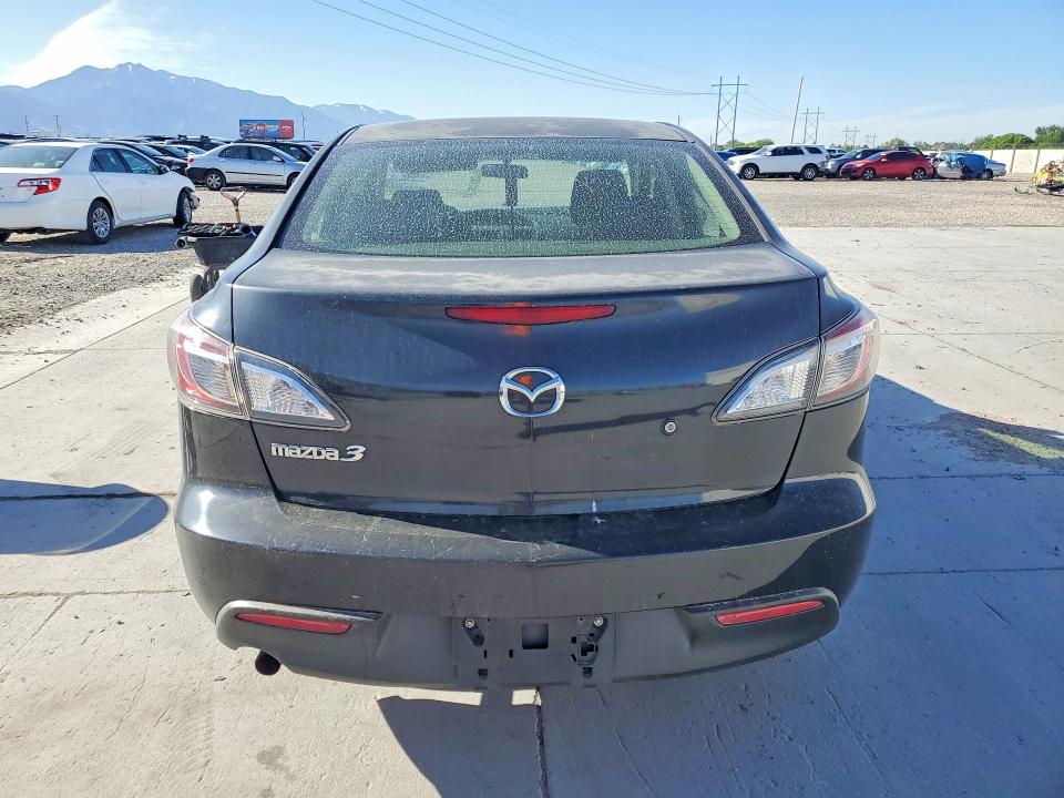 2011 Mazda 3 მანქანა იყიდება აუქციონზე, vin: JM1BL1UG7B1424835, აუქციონის ნომერი: 55915946