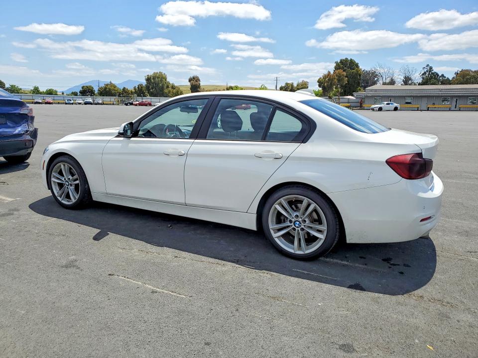 Продажа на аукционе авто 2016 Bmw 320, vin: WBA8E1G56GNU12297, номер лота: 52364316