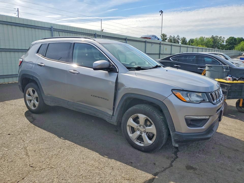 54659716 :رقم المزاد ، 3C4NJDBB6JT261694 vin ، 2018 Jeep Compass مزاد بيع