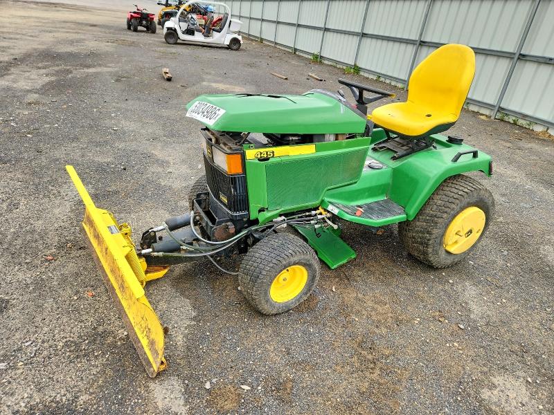 53034986 :رقم المزاد ، N0V1N53034986 vin ، 2022 John Deere 445 مزاد بيع
