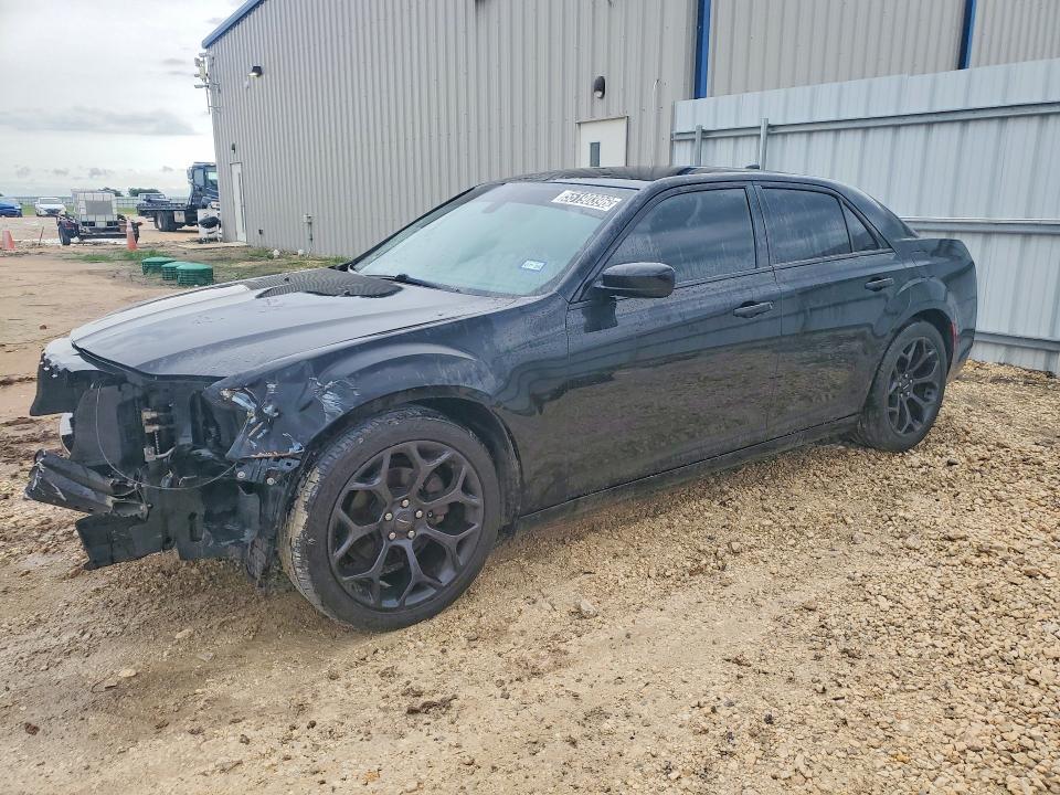 Продаж на аукціоні авто 2019 Chrysler 300, vin: 2C3CCABG6KH617880, номер лоту: 55190396