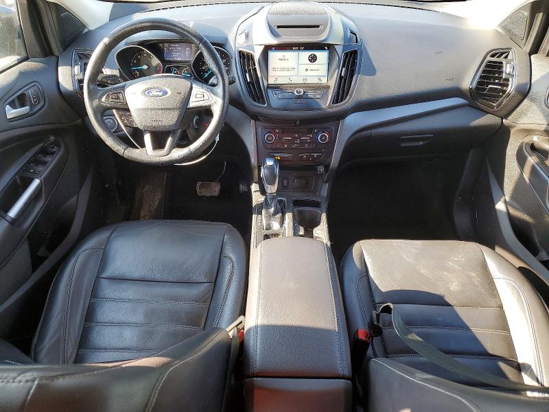 54062056 :رقم المزاد ، 1FMCU0HD9JUB39235 vin ، 2018 Ford Escape مزاد بيع