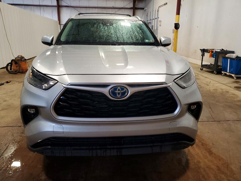 55275146 :رقم المزاد ، 5TDKBRCH6RS607815 vin ، 2024 Toyota Highlander Hybrid مزاد بيع