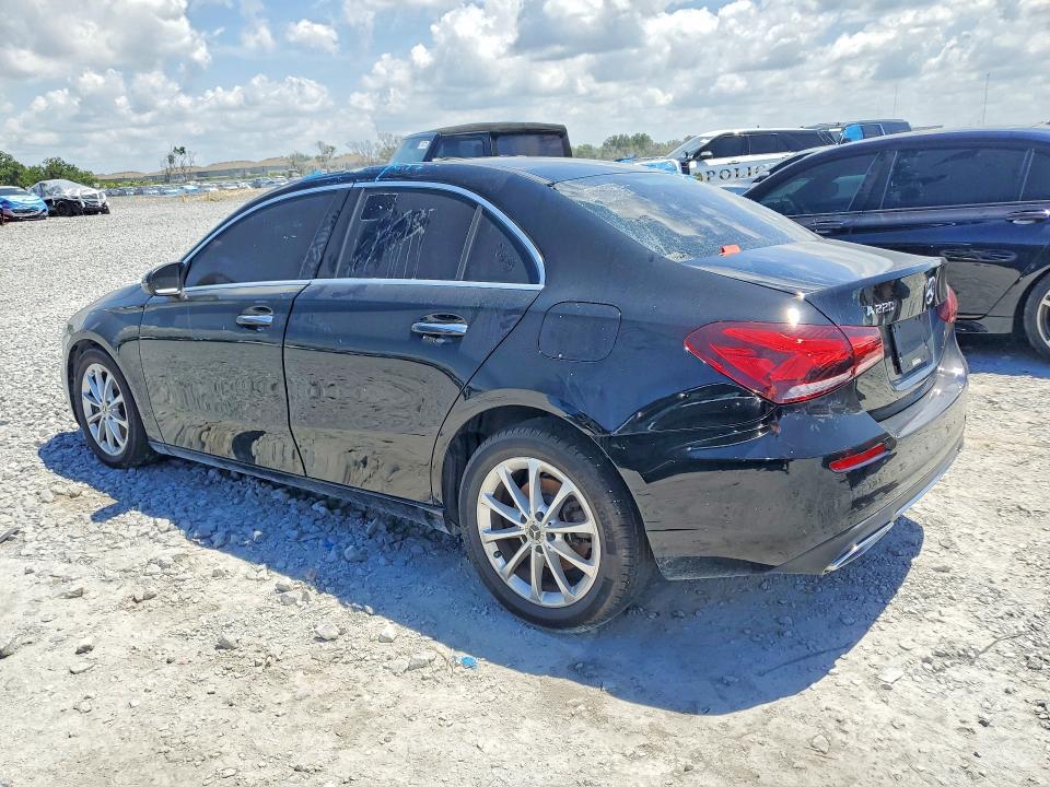 2019 Mercedes-benz A მანქანა იყიდება აუქციონზე, vin: WDD3G4EB4KW022485, აუქციონის ნომერი: 52274356