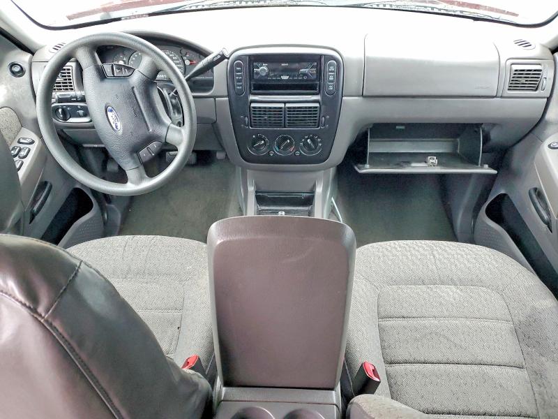 Продажа на аукционе авто 2005 Ford Explorer, vin: 1FMZU72KX5UB48834, номер лота: 52969526