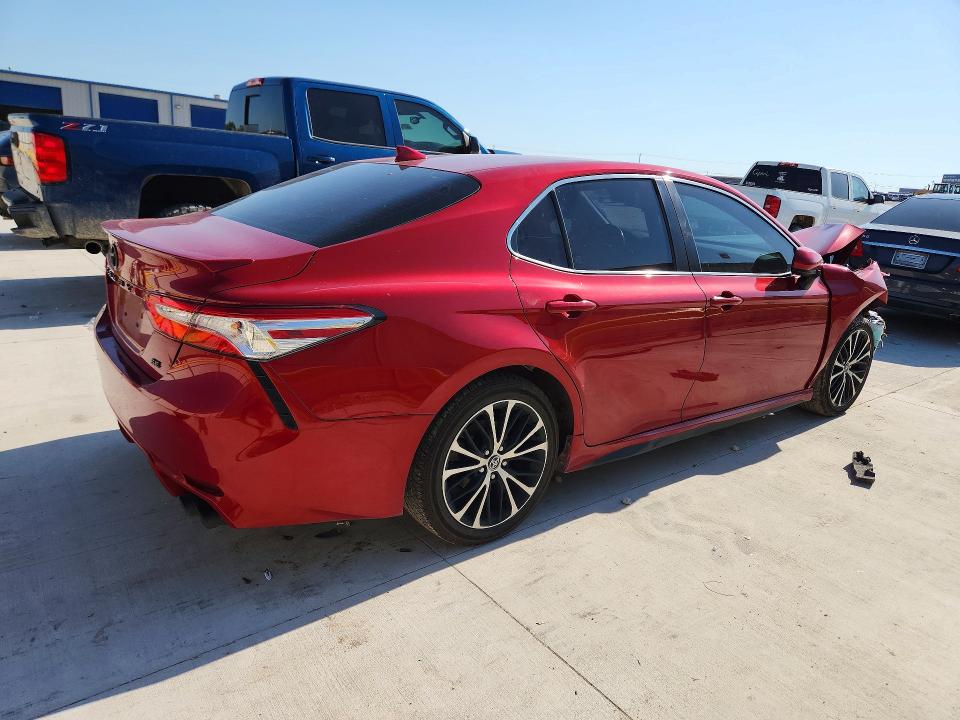 2020 Toyota Camry მანქანა იყიდება აუქციონზე, vin: 4T1G11AK2LU330958, აუქციონის ნომერი: 52970986