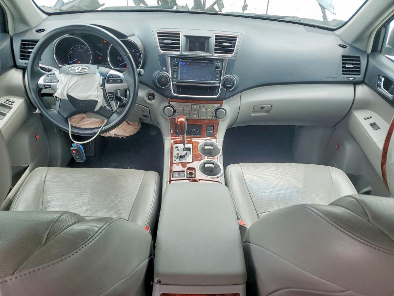2013 Toyota Highlander მანქანა იყიდება აუქციონზე, vin: 5TDDK3EH1DS227616, აუქციონის ნომერი: 53631056