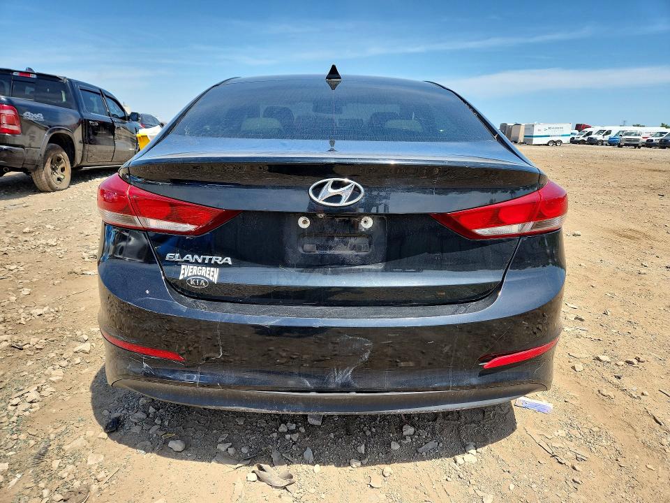 2017 Hyundai Elantra მანქანა იყიდება აუქციონზე, vin: 5NPD84LF6HH079657, აუქციონის ნომერი: 55072466