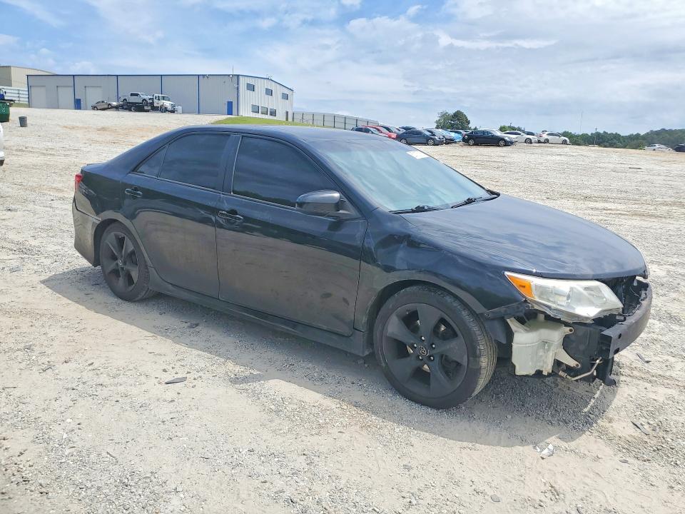 53113716 :رقم المزاد ، 4T1BK1FK3CU521255 vin ، 2012 Toyota Camry مزاد بيع