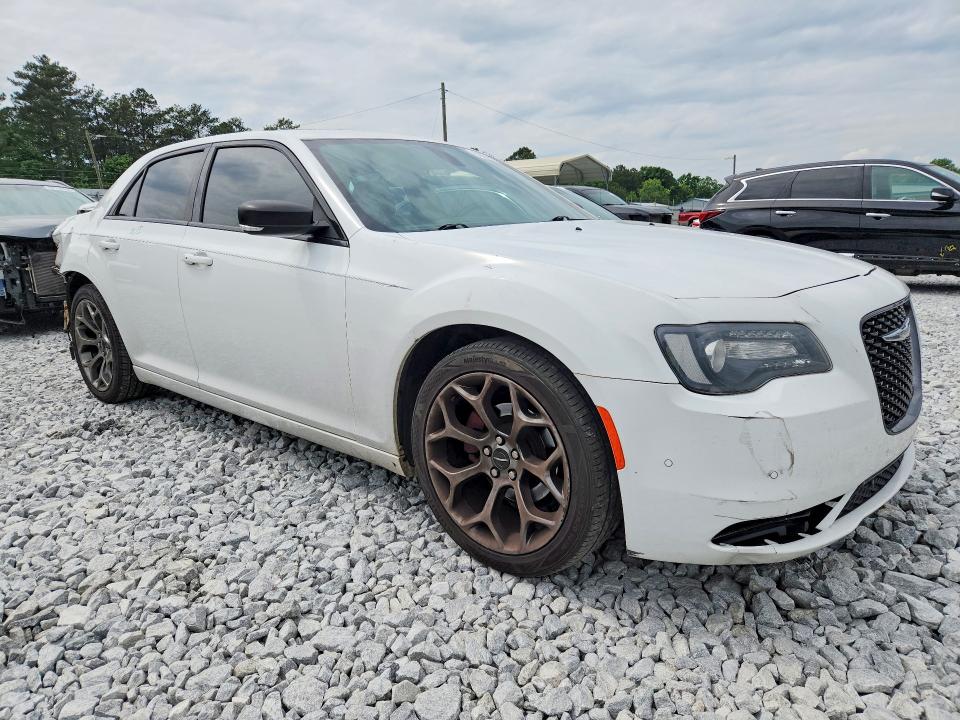 52834576 :رقم المزاد ، 2C3CCABG3FH756077 vin ، 2015 Chrysler 300 مزاد بيع