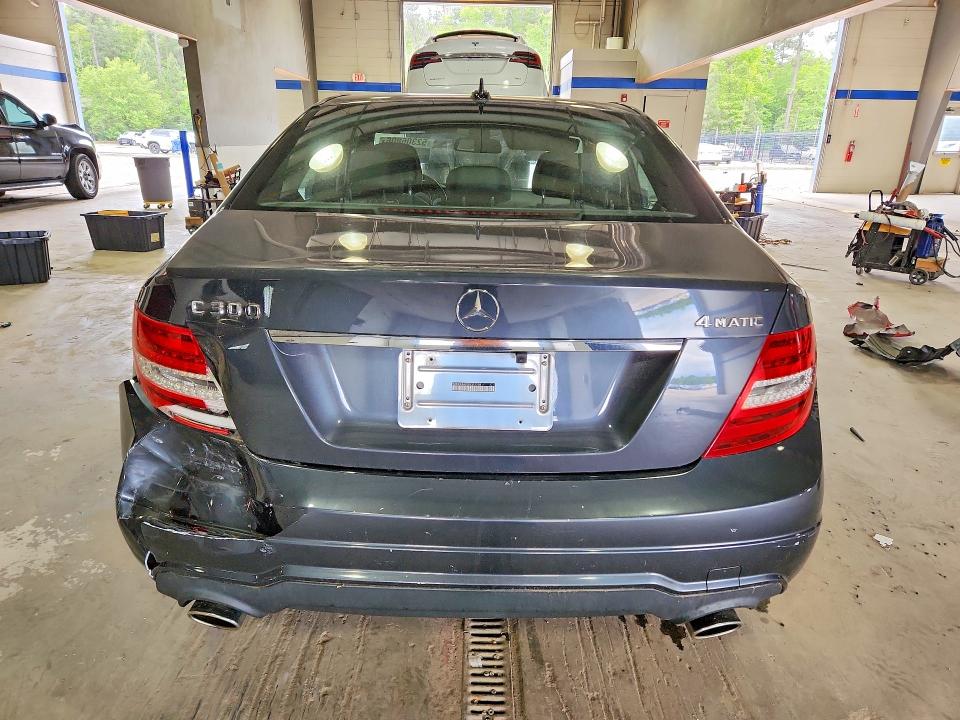 2014 Mercedes-benz C მანქანა იყიდება აუქციონზე, vin: WDDGF8AB2ER315208, აუქციონის ნომერი: 52306806