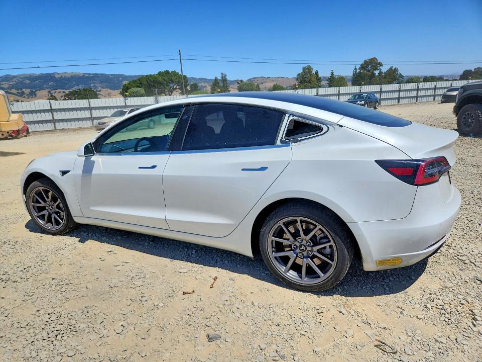 2020 Tesla Model 3 მანქანა იყიდება აუქციონზე, vin: 5YJ3E1EA8LF803991, აუქციონის ნომერი: 52752276