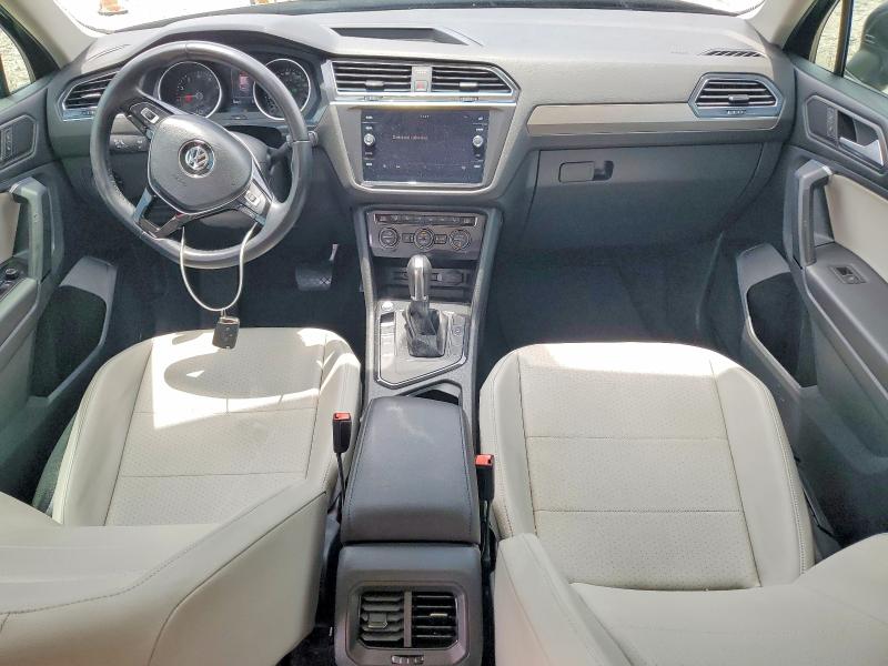 53177606 :رقم المزاد ، 3VV3B7AX6KM161871 vin ، 2019 Volkswagen Tiguan مزاد بيع