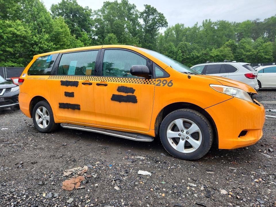 Продаж на аукціоні авто 2014 Toyota Sienna, vin: 5TDZK3DC7ES461904, номер лоту: 54325736