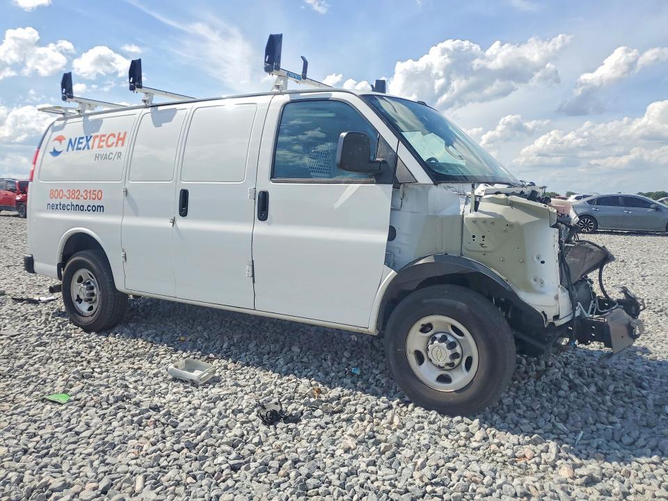 52247956 :رقم المزاد ، 1GCWGAFP6P1155916 vin ، 2023 Chevrolet Express مزاد بيع