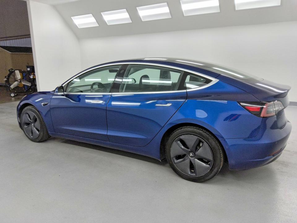 Продаж на аукціоні авто 2018 Tesla Model 3, vin: 5YJ3E1EA3JF077986, номер лоту: 51650746