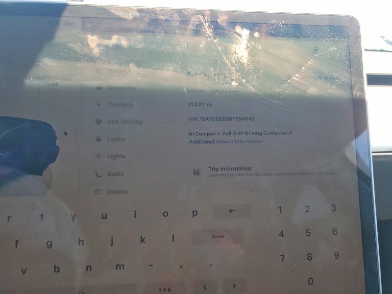 Продаж на аукціоні авто 2024 Tesla Model Y, vin: 7SAYGDEE9RF994045, номер лоту: 52866436
