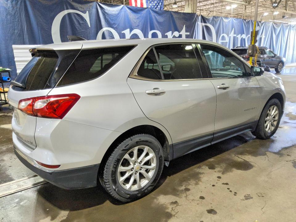 2018 Chevrolet Equinox მანქანა იყიდება აუქციონზე, vin: 2GNAXSEV2J6219204, აუქციონის ნომერი: 51850356