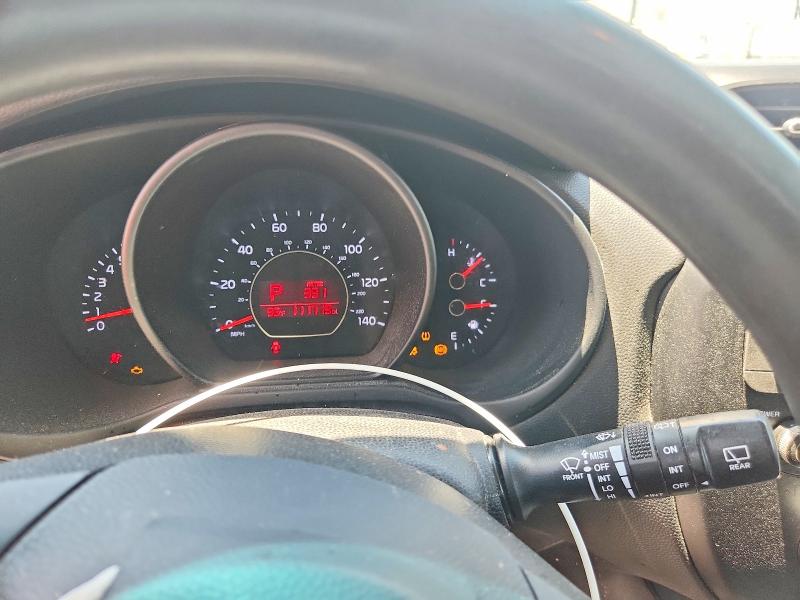 Продаж на аукціоні авто 2015 Kia Soul, vin: KNDJN2A28F7175372, номер лоту: 53526026