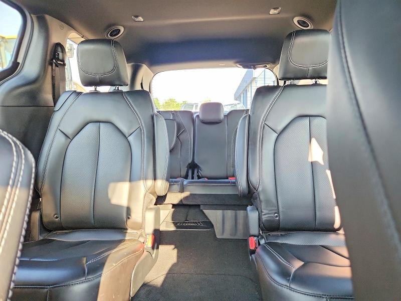 Продаж на аукціоні авто 2023 Chrysler Pacifica, vin: 2C4RC1BGXPR505770, номер лоту: 53840786