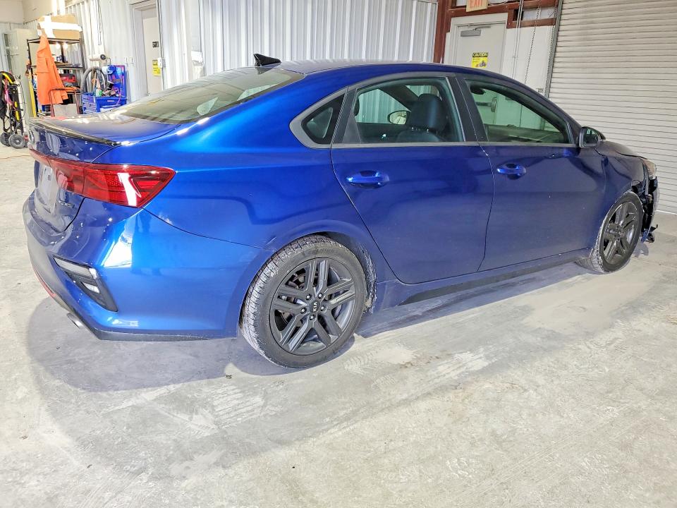 2021 Kia Forte მანქანა იყიდება აუქციონზე, vin: 3KPF34AD8ME403652, აუქციონის ნომერი: 52728286