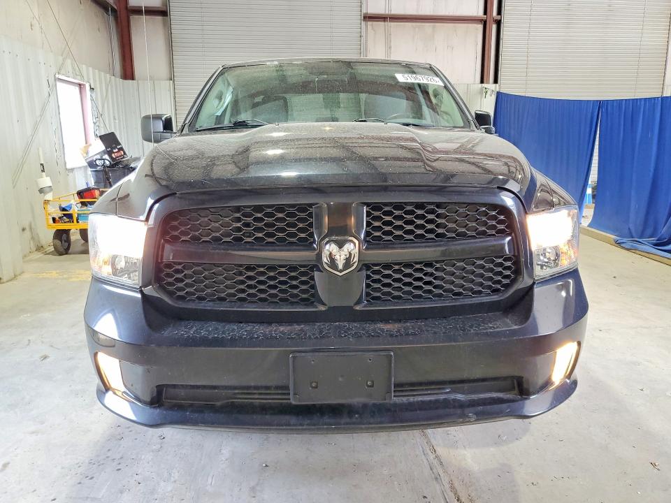 51967926 :رقم المزاد ، 1C6RR7FG3GS267598 vin ، 2016 Ram 1500 مزاد بيع
