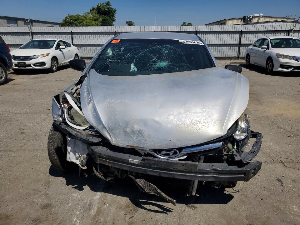 2016 Hyundai Elantra მანქანა იყიდება აუქციონზე, vin: 5NPDH4AE9GH706327, აუქციონის ნომერი: 53065826