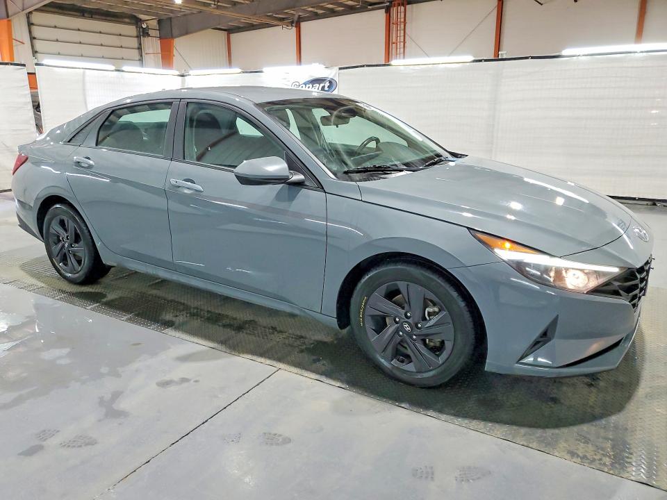 2021 Hyundai Elantra მანქანა იყიდება აუქციონზე, vin: KMHLM4AG9MU167228, აუქციონის ნომერი: 52717726