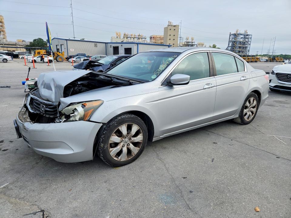 2010 Honda Accord მანქანა იყიდება აუქციონზე, vin: 1HGCP2F8XAA125621, აუქციონის ნომერი: 53054576