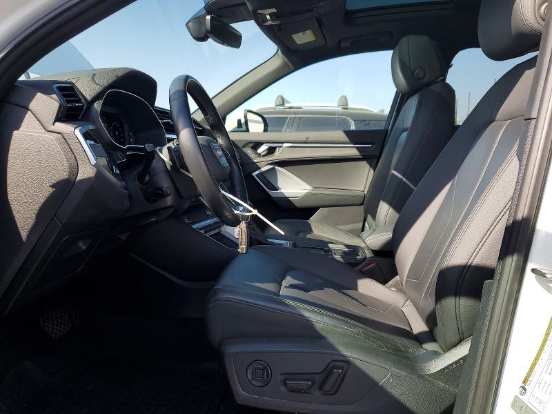 55041286 :رقم المزاد ، WA1EECF31N1008159 vin ، 2022 Audi Q3 مزاد بيع