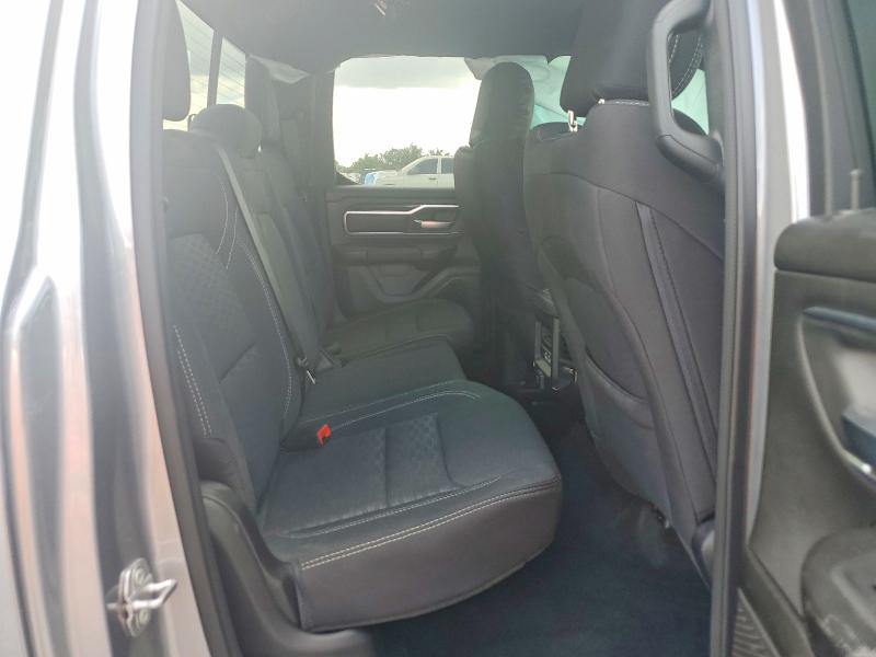 Продаж на аукціоні авто 2025 Ram 1500, vin: 1C6RREBPXSN682631, номер лоту: 54117216