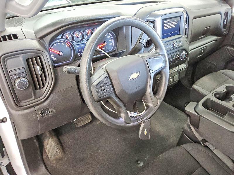 Продажа на аукционе авто 2025 Chevrolet Silverado, vin: 3GCNAAEK2SG262362, номер лота: 51300556