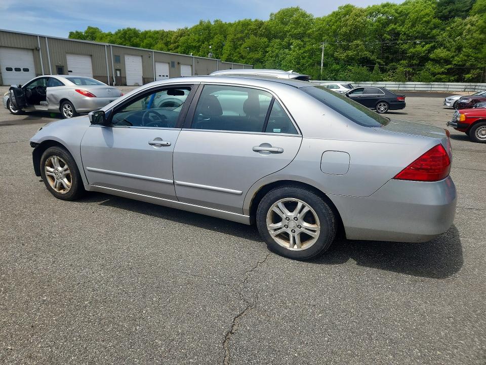 2006 Honda Accord მანქანა იყიდება აუქციონზე, vin: 1HGCM56386A128894, აუქციონის ნომერი: 54466016