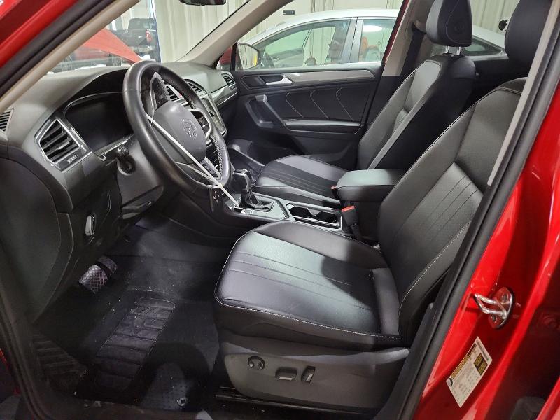 54073966 :رقم المزاد ، 3VV3B7AX1NM129849 vin ، 2022 Volkswagen Tiguan مزاد بيع