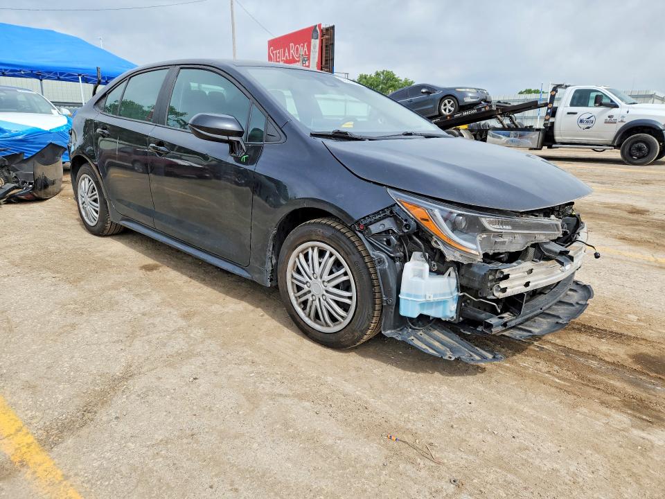 52533186 :رقم المزاد ، 5YFEPMAE6MP232259 vin ، 2021 Toyota Corolla مزاد بيع