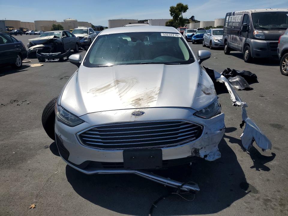 2019 Ford Fusion მანქანა იყიდება აუქციონზე, vin: 3FA6P0LU7KR105745, აუქციონის ნომერი: 53232216