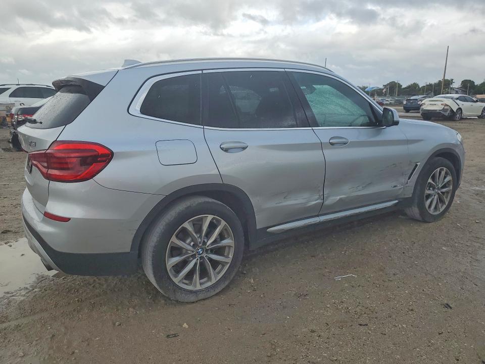 Продажа на аукционе авто 2018 Bmw X3, vin: 5UXTR9C56JLC73007, номер лота: 51648486