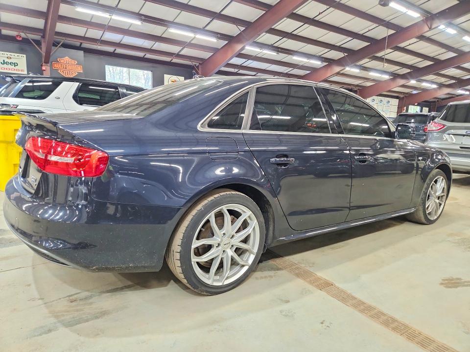 2015 Audi A4 მანქანა იყიდება აუქციონზე, vin: WAUFFAFL8FN037726, აუქციონის ნომერი: 52242486