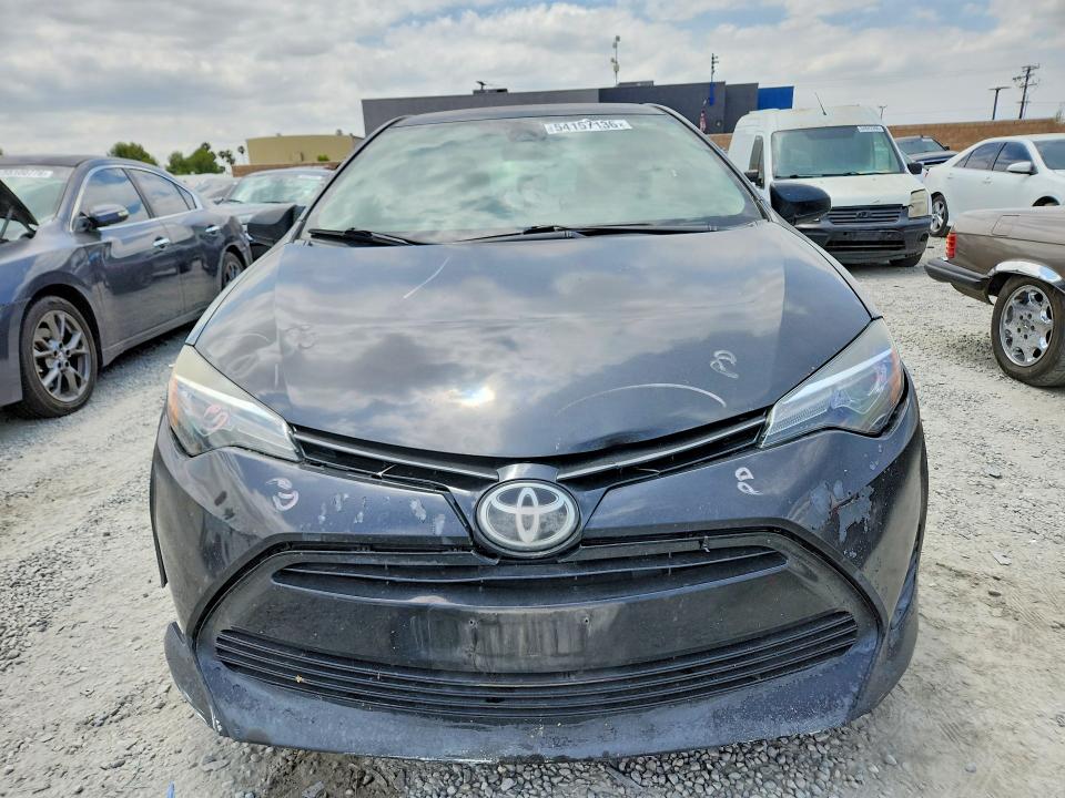 Продаж на аукціоні авто 2017 Toyota Corolla, vin: 5YFBURHE2HP640908, номер лоту: 54157136