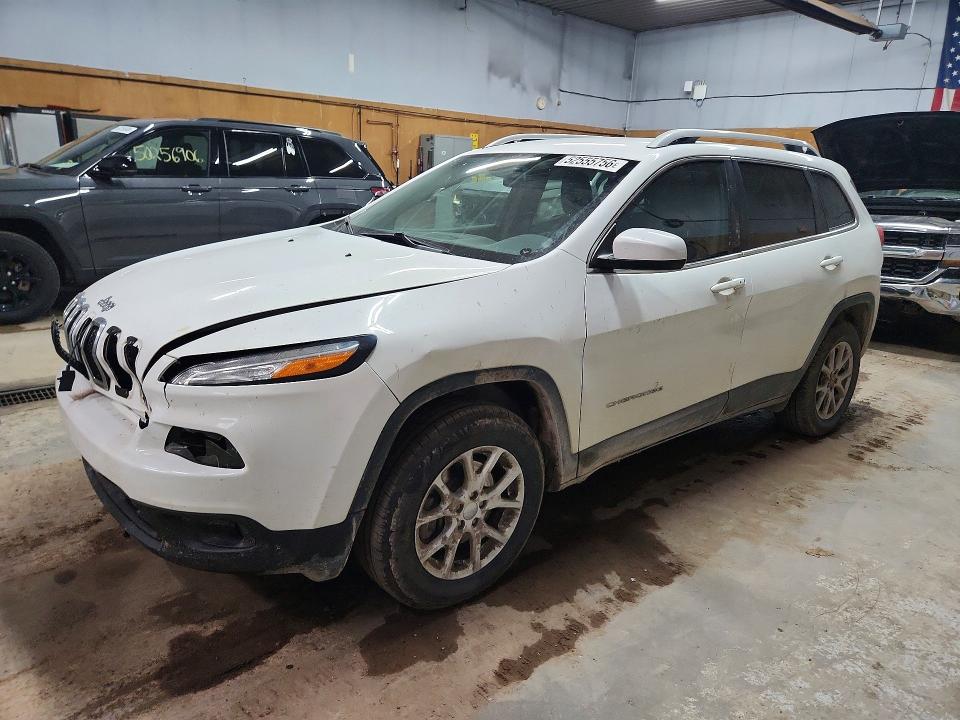 Продаж на аукціоні авто 2018 Jeep Cherokee, vin: 1C4PJMLX8JD571810, номер лоту: 52555756