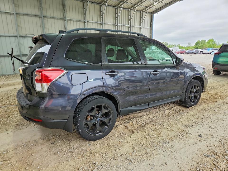 Продажа на аукционе авто 2018 Subaru Forester, vin: JF2SJAGC5JH579549, номер лота: 52293156