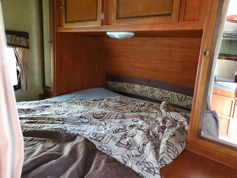 2013 Jayco Trailer მანქანა იყიდება აუქციონზე, vin: 1UJBJ0BP1D14C0085, აუქციონის ნომერი: 52863046
