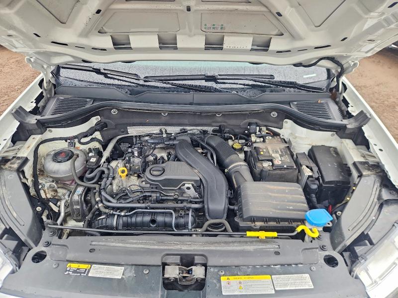 51424596 :رقم المزاد ، 3VVPX7B21NM088774 vin ، 2022 Volkswagen Taos مزاد بيع